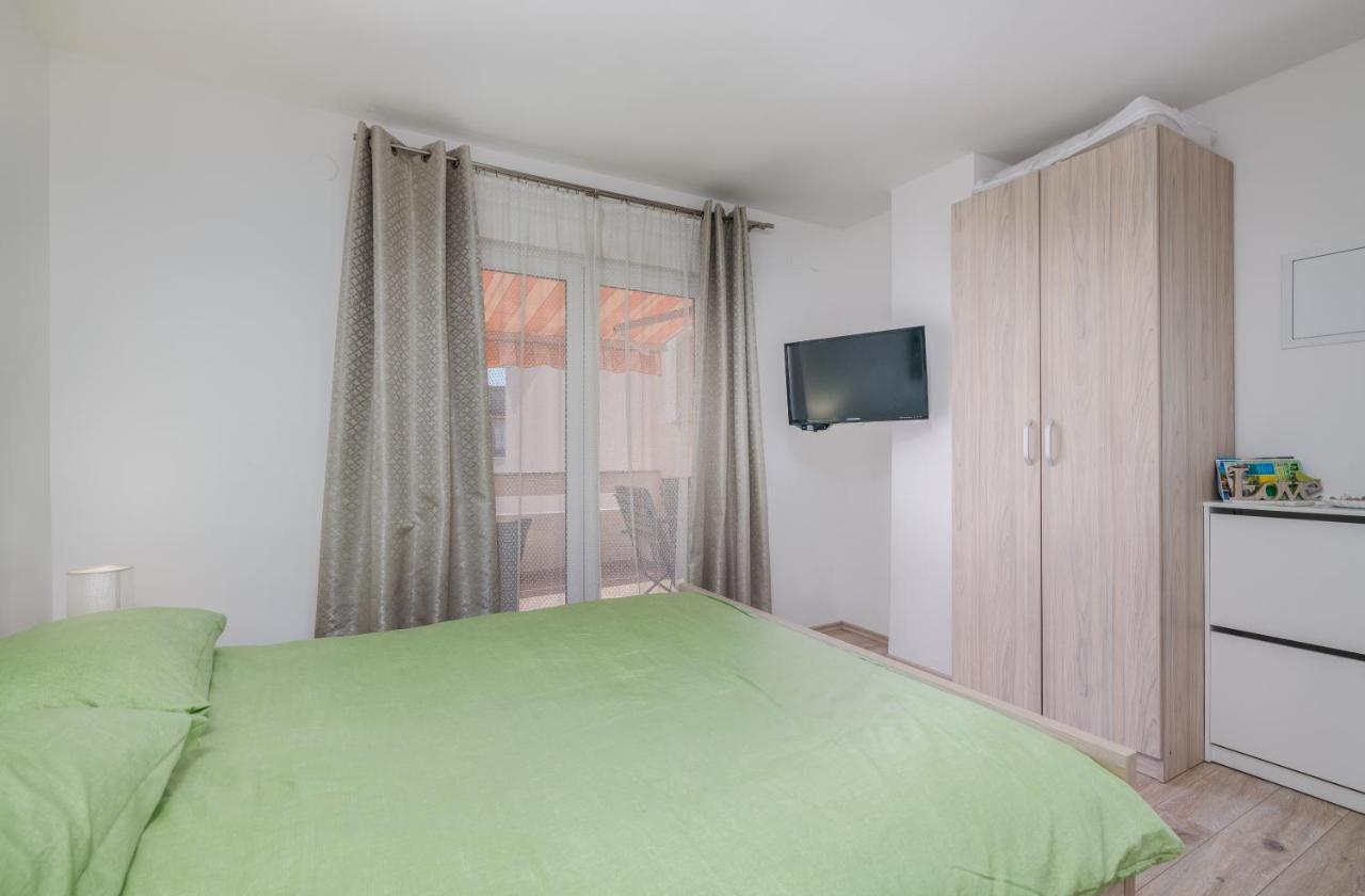 Apartment Stella Di Mare Đảo Krk Ngoại thất bức ảnh